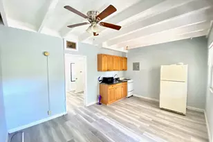 527 48th St, West Palm Beach, FL 33407 - Photo 1