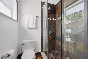 9851 NW 49th Pl, Coral Springs, FL 33076 - Photo 27
