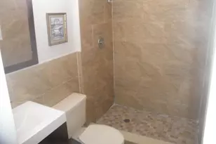 3836 Victoria Dr, West Palm Beach, FL 33406 - Photo 11
