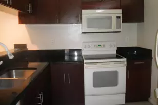3836 Victoria Dr, West Palm Beach, FL 33406 - Photo 5