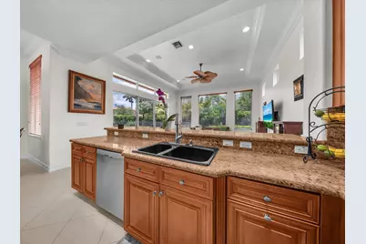 7678 NW 117th Lane, Parkland, FL 33076 - Photo 25