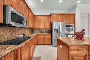 7678 NW 117th Ln, Parkland, FL 33076 - Photo 19