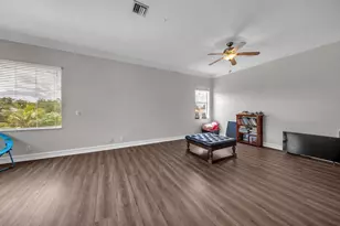 7678 NW 117th Ln, Parkland, FL 33076 - Photo 33