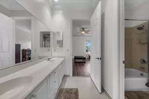 7678 NW 117th Ln, Parkland, FL 33076 - Photo 43