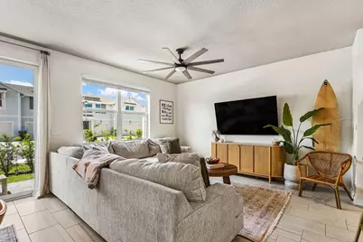 5739 SE Edgewater Circle, Stuart, FL 34997 - Photo 7
