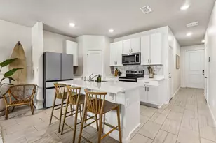 5739 SE Edgewater Cir, Stuart, FL 34997 - Photo 9
