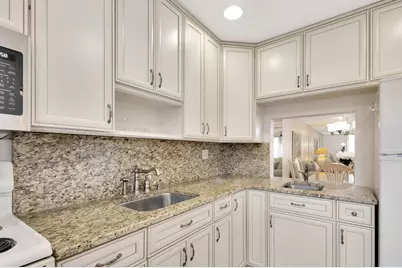 104 Plymouth M, West Palm Beach, FL 33417 - Photo 5