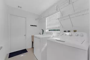 11388 NW 18th Manor, Coral Springs, FL 33071 - Photo 37