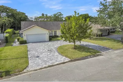 11388 NW 18th Manor, Coral Springs, FL 33071 - Photo 5