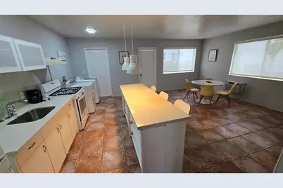 7725 Harding Avenue #2, Miami Beach, FL 33141 - Photo 5