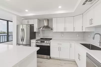 1748 Jupiter Cove Drive #319, Jupiter, FL 33469 - Photo 5