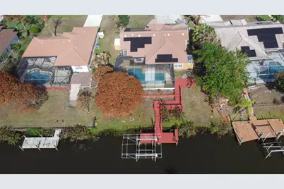 152 NE Twylite Terrace, Port Saint Lucie, FL 34983 - Photo 3