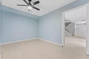 9156D SW 23rd St, Davie, FL 33324 - Photo 15
