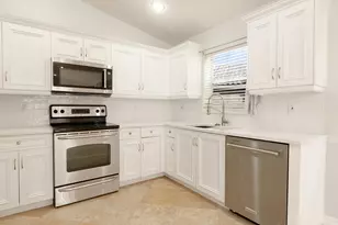 10789 Barque Ct, Boca Raton, FL 33498 - Photo 9