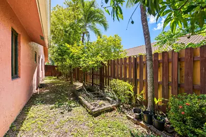 10739 NW 21st Street, Coral Springs, FL 33071 - Photo 31