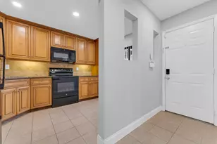 4314 Carambola Cir N, Coconut Creek, FL 33066 - Photo 11