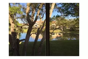 2405 NW 33rd St, Oakland Park, FL 33309 - Photo 5