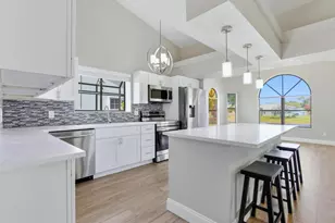 2151 SE Bowie St, Port Saint Lucie, FL 34952 - Photo 7