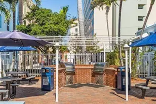 326 Harrison St, Hollywood, FL 33019 - Photo 11