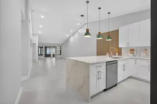 10924 Roebelini Palm Ct, Boynton Beach, FL 33437 - Photo 3