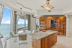 16051 Collins Ave, Sunny Isles Beach, FL 33160 - Photo 9