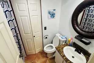 245 Woodland Rd, Palm Springs, FL 33461 - Photo 9