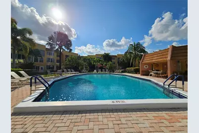 6700 Royal Palm Boulevard #112d, Margate, FL 33063 - Photo 21