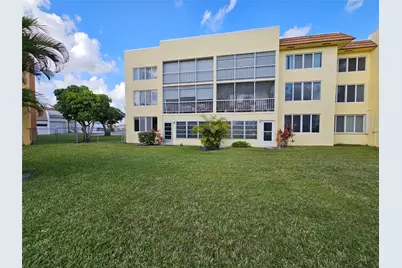 6700 Royal Palm Boulevard #112d, Margate, FL 33063 - Photo 29