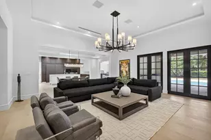 17 Carrick Rd, Palm Beach Gardens, FL 33418 - Photo 1