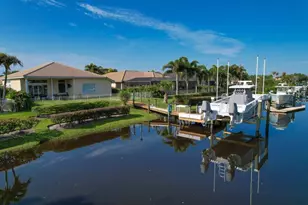 479 SW Lost River Rd, Stuart, FL 34997 - Photo 5