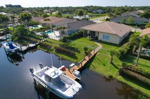 479 SW Lost River Rd, Stuart, FL 34997 - Photo 5