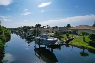 479 SW Lost River Rd, Stuart, FL 34997 - Photo 7