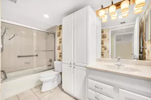 100 SE 5th Ave, Boca Raton, FL 33432 - Photo 17