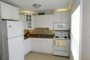 735 Hummingbird Way, North Palm Beach, FL 33408 - Photo 3