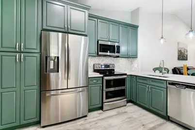 10711 Palm Leaf Drive #B, Boynton Beach, FL 33437 - Photo 5