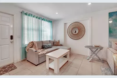 14 South Lane, Boynton Beach, FL 33435 - Photo 5