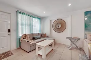 14 South Ln, Boynton Beach, FL 33435 - Photo 5