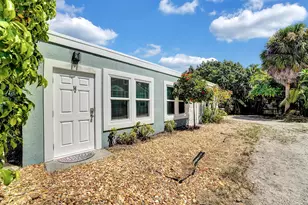 14 South Ln, Boynton Beach, FL 33435 - Photo 3