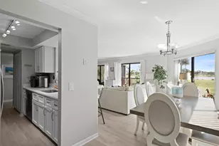233 NE Edgewater Dr, Hutchinson Island, FL 34996 - Photo 9