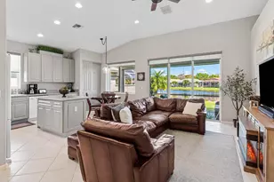 9121 Bay Point Cir, West Palm Beach, FL 33411 - Photo 11
