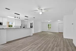 2206 S 34th St, Fort Pierce, FL 34947 - Photo 13