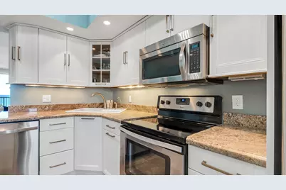 2200 NE 33rd Avenue #10k, Fort Lauderdale, FL 33305 - Photo 15