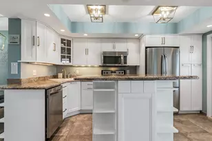 2200 NE 33rd Ave, Fort Lauderdale, FL 33305 - Photo 17