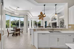 4131 Venetia Way, Palm Beach Gardens, FL 33418 - Photo 23