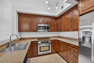 4 Renaissance Way, Boynton Beach, FL 33426 - Photo 3