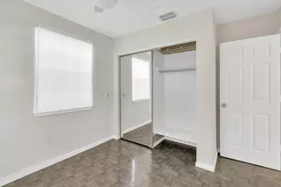 261 NE 42nd St, Pompano Beach, FL 33064 - Photo 15