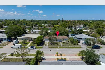261 NE 42nd Street, Pompano Beach, FL 33064 - Photo 1