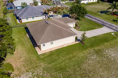 7445 36th Court, Vero Beach, FL 32967 - Photo 35