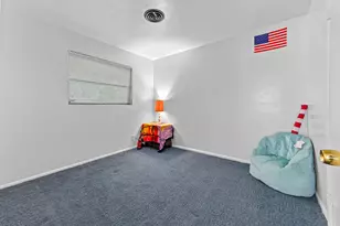 877 Sarazen Dr, West Palm Beach, FL 33413 - Photo 21