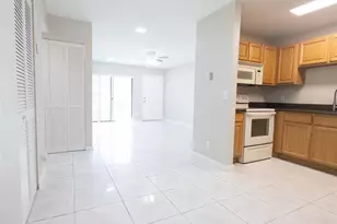 3256 NW 104th Ave, Coral Springs, FL 33065 - Photo 5